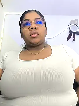 paola091 online show from November 28, 12:01 am