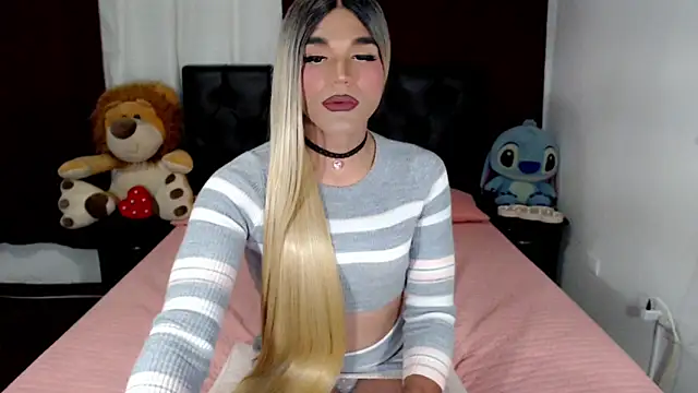 Snapshot of Morgan_rox23 chatting on December 28, 6:06 am Morgan rox23 online show from December 28, 6:06 am