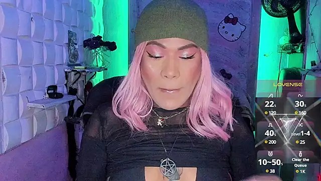 tsviolett online show from March 5, 7:11 pm