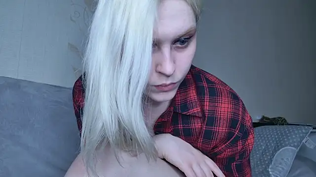 Evelyn rabbit online show from March 8, 11:27 am