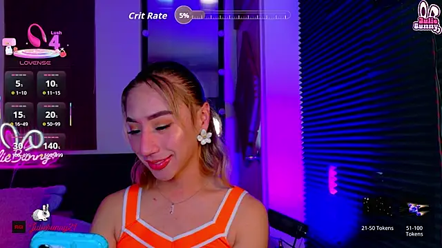 Littlebunny21 online show from May 29, 2:32 am