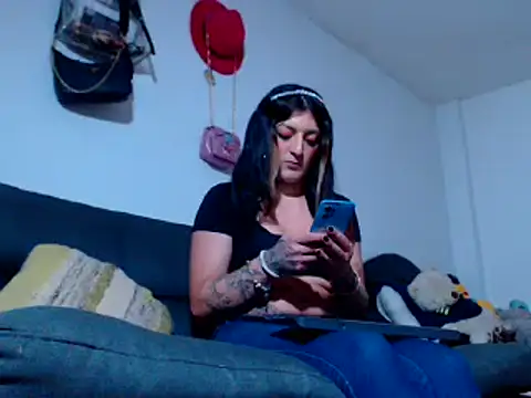 MARIANAWEED online show from October 24, 12:26 am