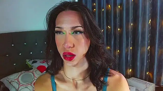 Kenisha Sweet online show from February 13, 7:32 pm