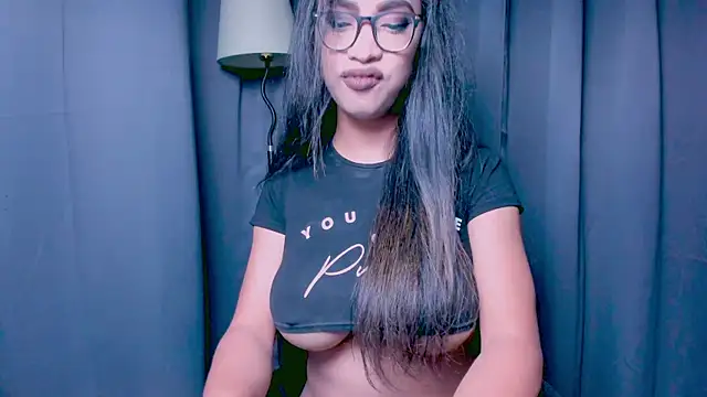 Snapshot of XXsexylongcockXX chatting on December 6, 4:12 pm XXsexylongcockXX online show from December 6, 4:12 pm