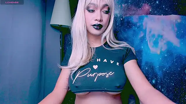 Snapshot of XXsexylongcockXX chatting on March 5, 9:31 pm XXsexylongcockXX online show from March 5, 9:31 pm