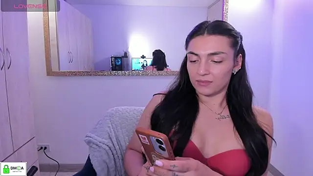 EricaVanderhill online show from February 15, 5:36 am