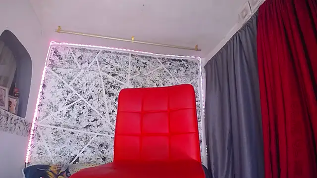 hornytsblonde online show from March 10, 2:42 pm