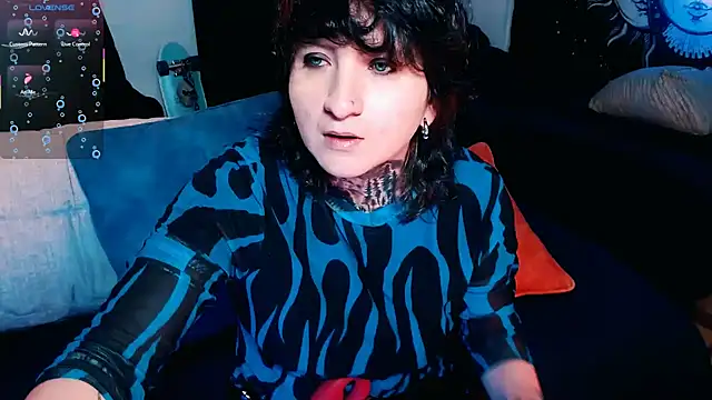 Snapshot of Marieblueeyes chatting on September 13, 5:13 am Marieblueeyes online show from September 13, 5:13 am