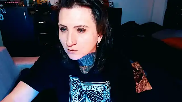Snapshot of Marieblueeyes chatting on September 30, 1:16 am Marieblueeyes online show from September 30, 1:16 am