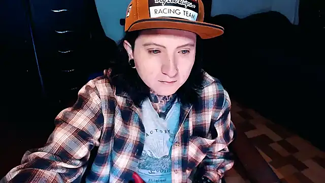 Snapshot of Marieblueeyes chatting on October 16, 11:21 am Marieblueeyes online show from October 16, 11:21 am