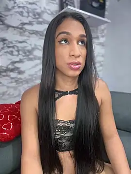 Snapshot of Ashly_Miller chatting on January 23, 12:04 am Ashly Miller online show from January 23, 12:04 am