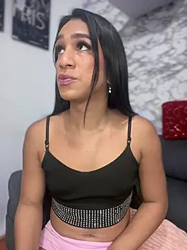 Snapshot of Ashly_Miller chatting on February 4, 7:33 pm Ashly Miller online show from February 4, 7:33 pm
