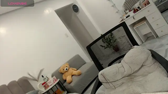 LoveMarieFoxxx online show from October 8, 2:13 am