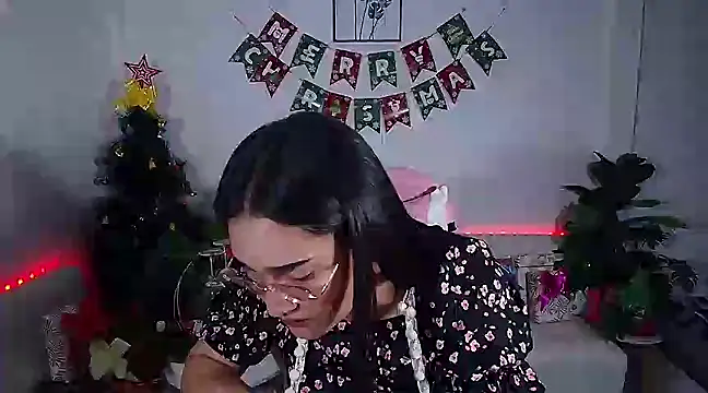 Snapshot of plysaithailand chatting on January 10, 7:14 am plysaithailand online show from January 10, 7:14 am