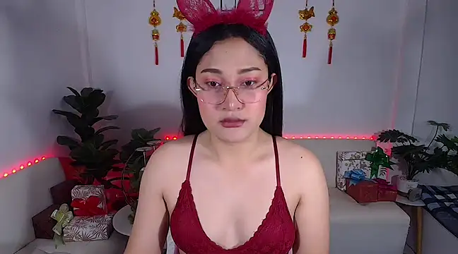 Snapshot of plysaithailand chatting on March 18, 7:26 am plysaithailand online show from March 18, 7:26 am