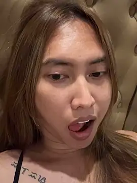 BombshellPH online show from November 28, 4:41 pm