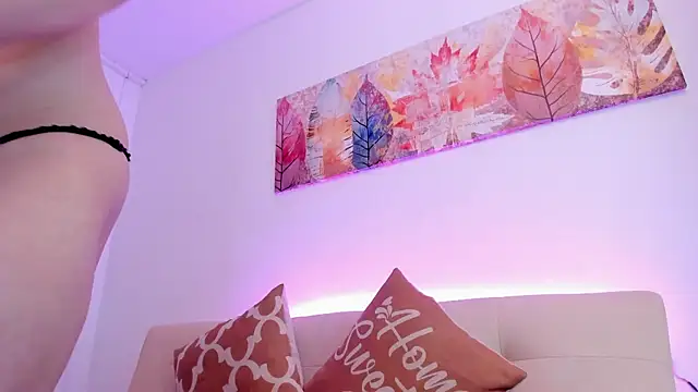 SALOME F0X  online show from April 13, 8:35 pm