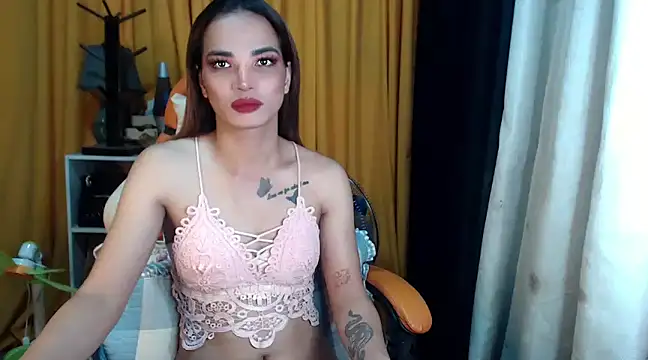 Snapshot of Deliciouscumsxz chatting on December 12, 9:15 pm Deliciouscumsxz online show from December 12, 9:15 pm