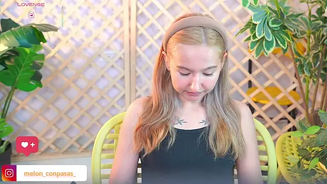 Pinkie Princes online show from October 20, 5:32 am