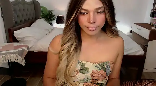 Snapshot of liaa_lurrecams chatting on January 28, 6:38 am liaa lurrecams online show from January 28, 6:38 am