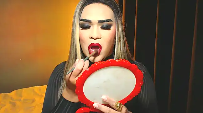 VictoriaEliz online show from December 14, 10:50 pm