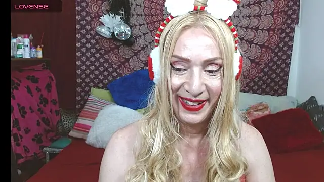 elena evans online show from December 20, 12:05 am