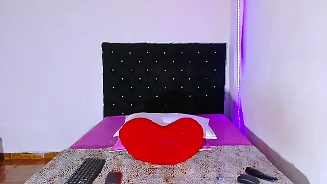 valen colombian69 online show from March 27, 8:48 am