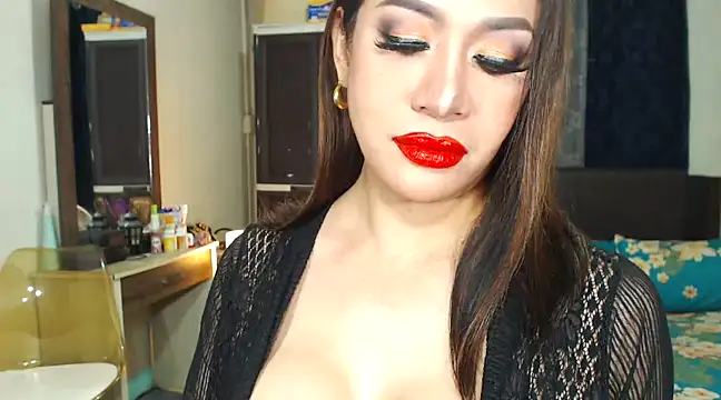 HugeKatarinaTS online show from February 27, 10:42 pm