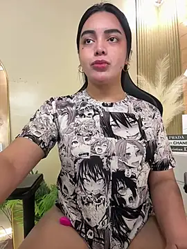 HotstuffCherrySummer online show from March 1, 6:15 am