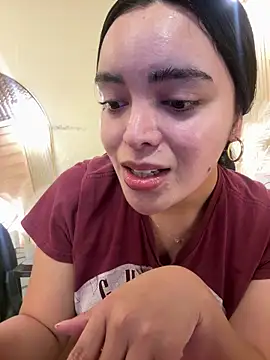 HotstuffCherrySummer online show from September 12, 9:16 am