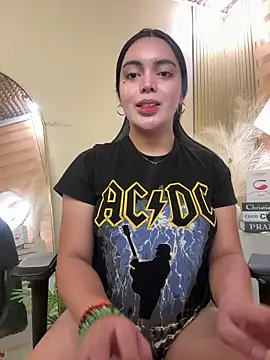 HotstuffCherrySummer online show from September 14, 8:08 am