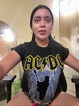 HotstuffCherrySummer online show from September 15, 9:14 am