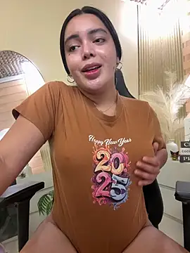 HotstuffCherrySummer online show from October 13, 8:59 am