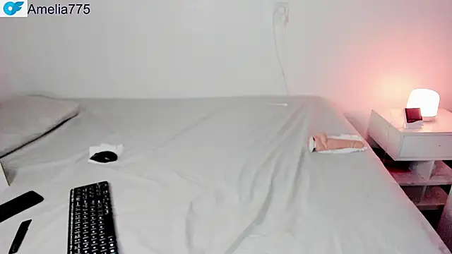 Amelia75 online show from December 18, 2:50 am