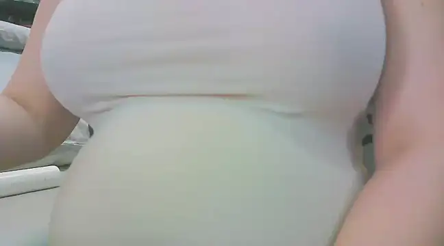 keepmepregnantT online show from March 13, 8:37 am