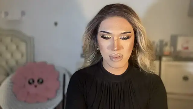 Ts glamxxxx online show from October 19, 8:39 am