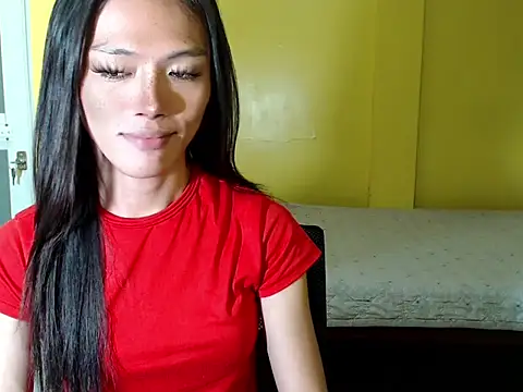 Snapshot of xx_goddessofallgodess_xx chatting on October 14, 2:18 pm xx goddessofallgodess xx online show from October 14, 2:18 pm