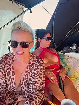 German Milf online show from September 17, 1:38 pm