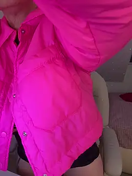 German Milf online show from April 15, 12:54 pm