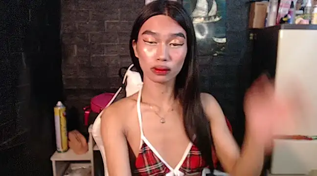 Snapshot of ToKeNa chatting on March 6, 2:58 pm ToKeNa online show from March 6, 2:58 pm