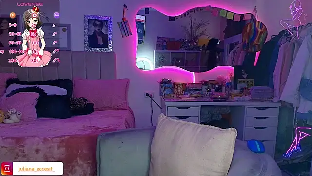 caroline cossei online show from February 9, 6:04 pm