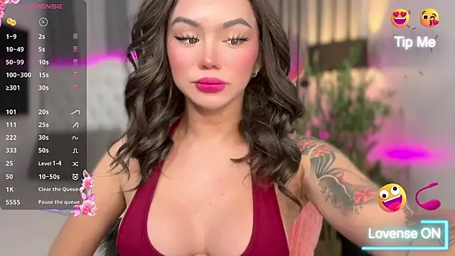 sassy olivia online show from October 18, 1:48 pm