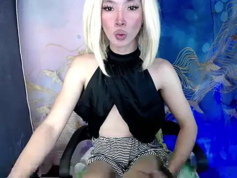 Rhianna wilson online show from March 28, 9:33 am