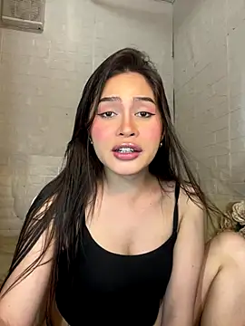 Ashely Lewis online show from January 6, 6:01 pm