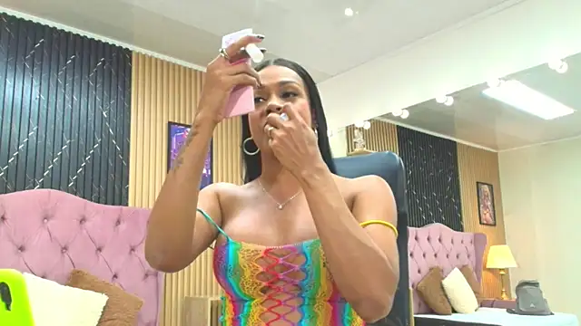 Snapshot of BARBIE_BROWNN chatting on October 11, 2:30 pm BARBIE BROWNN online show from October 11, 2:30 pm
