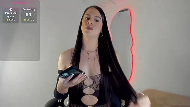 Snapshot of Naughtysofiaa chatting on September 25, 1:45 am Naughtysofiaa online show from September 25, 1:45 am
