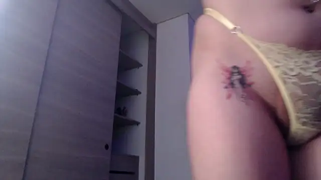 dolcemacca online show from September 11, 6:21 am