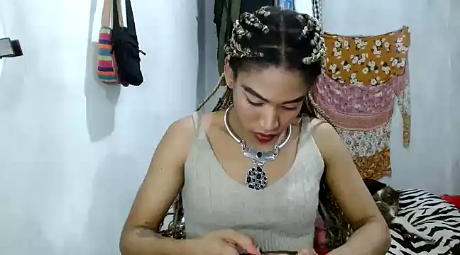 angelamarie1 online show from February 27, 11:37 pm