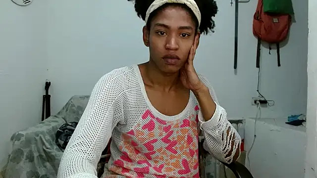 angelamarie1 online show from September 11, 3:04 am