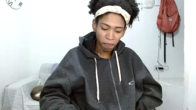 angelamarie1 online show from October 11, 11:23 am